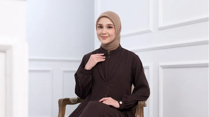 Warm dan Cool Undertone Merapat, Ini Rekomendasi Gamis NBRS Khusus untuk Kamu!